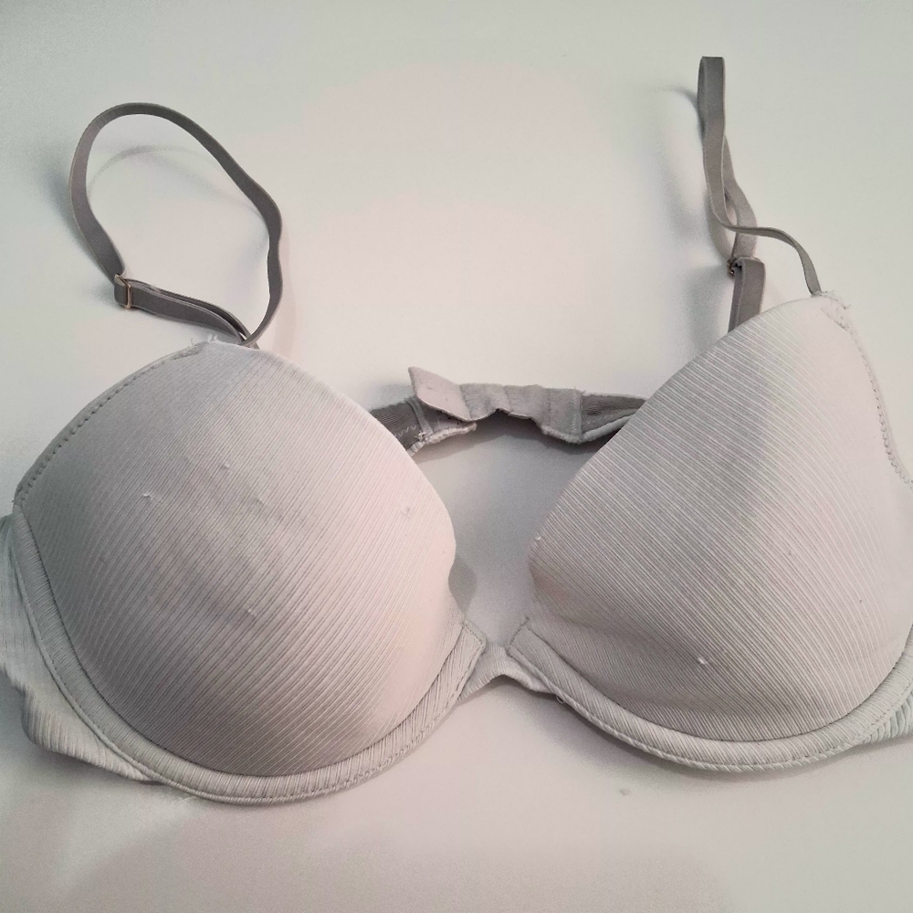 🎉H&M White Bra